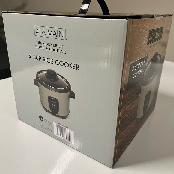 41ST & Main Black and Cream Rice Cooker New